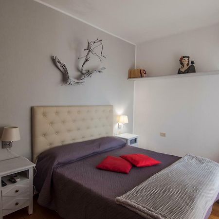 サンタ・テレーザ・ガッルーラ La Chicca Di Francesca Bed & Breakfast エクステリア 写真