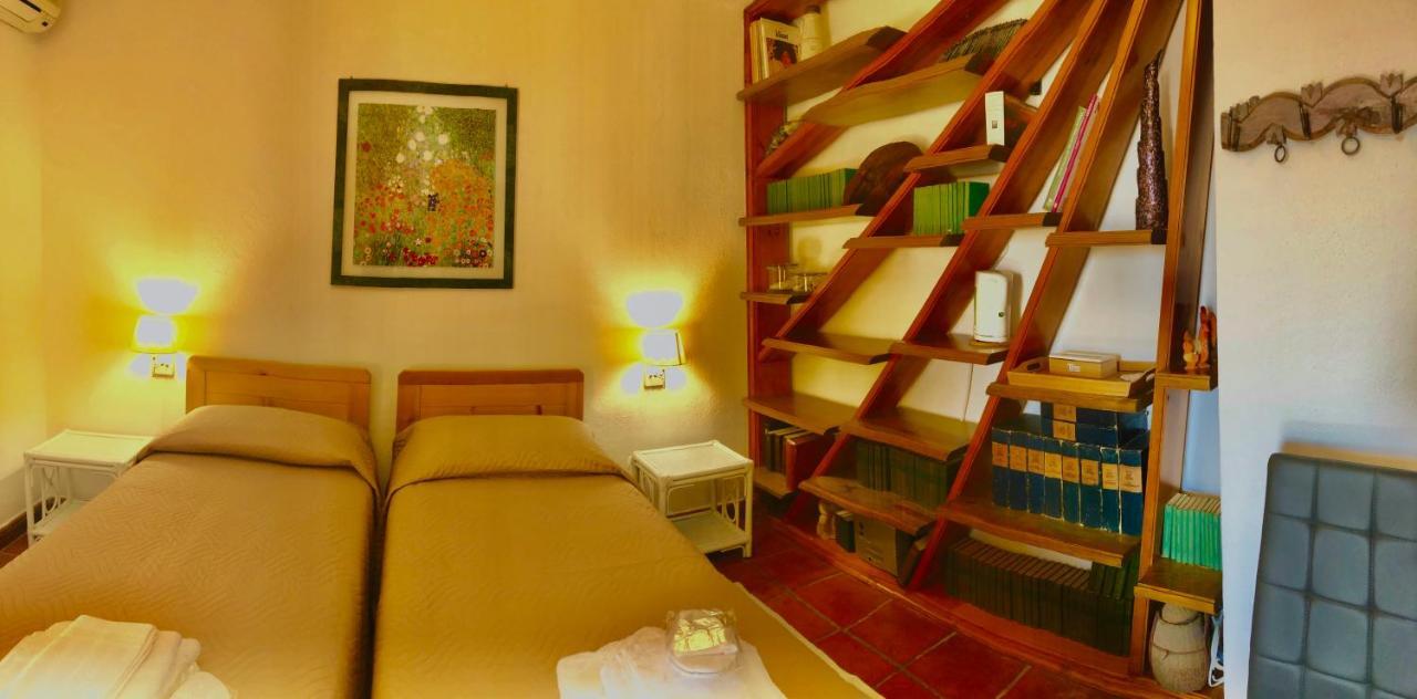 サンタ・テレーザ・ガッルーラ La Chicca Di Francesca Bed & Breakfast エクステリア 写真